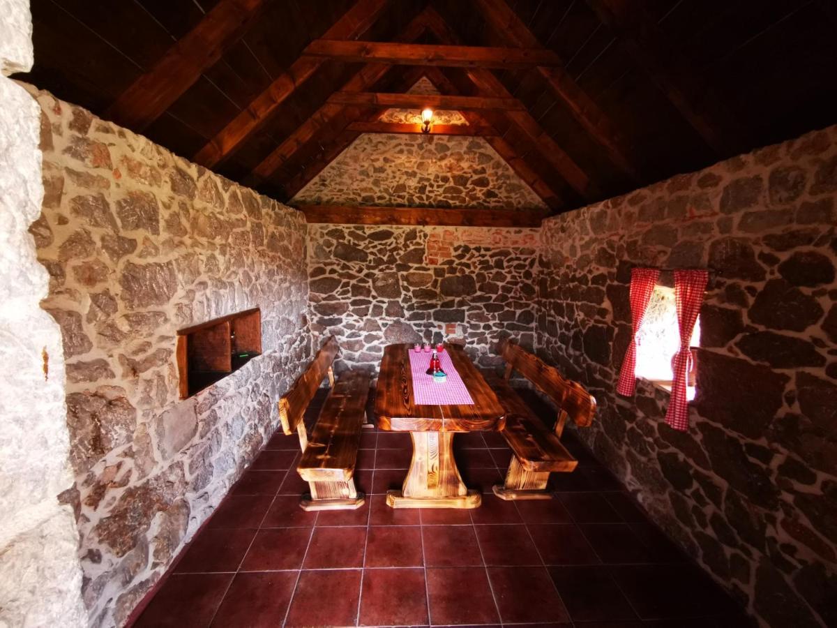 Holiday Home Bulog Sinac Ngoại thất bức ảnh