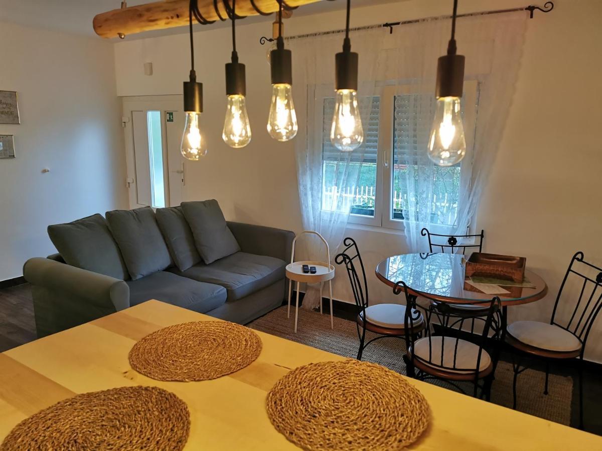 Holiday Home Bulog Sinac Ngoại thất bức ảnh
