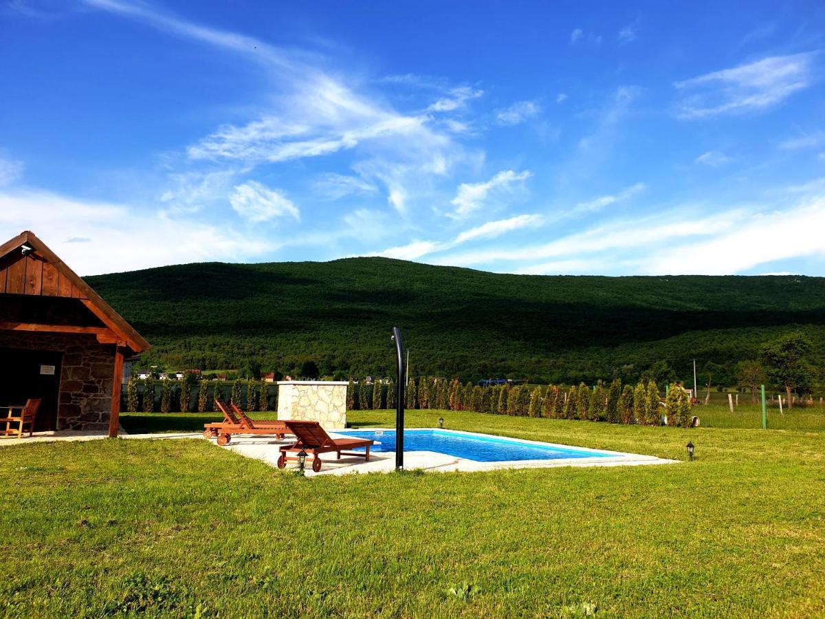 Holiday Home Bulog Sinac Ngoại thất bức ảnh
